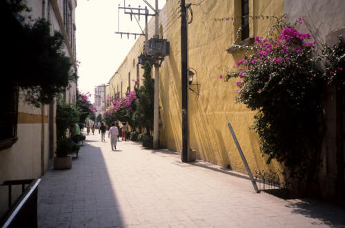 4467 hr RTW 7 Nov 1990 - Queretaro, Mexico