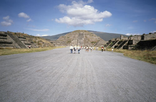 4474     RTW 8 Nov 1990 - Teotihuacan, Mexico