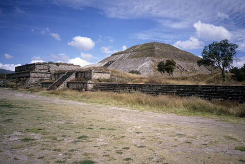 4477     RTW 8 Nov 1990 - Teotihuacan, Mexico