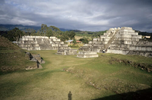 4503     RTW 11-12 Nov 1990 - South to Huehuetenango and Zacaleu, Guatemala