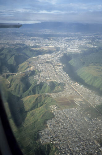 4525 hr RTW 17-18 Nov 1990 - Flight to Flores and Tikal, Guatemala