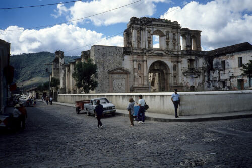 4554     RTW 19-23 Nov 1990 - Antigua, Guatemala