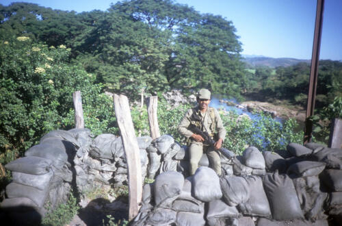 4561 hr RTW 24-26 Nov 1990 - near El Salvador Honduras border
