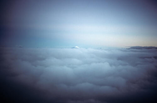 4638 hr RTW 19-25 Dec 1990 Baños  Tungurahua Ecuador