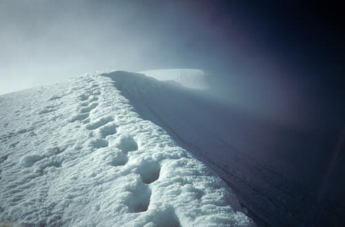 4651 hr RTW 19-25 Dec 1990 Baños  Tungurahua Ecuador