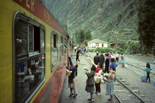 4668 hr RTW 31 Dec 90 Train to Aguas Calientes Peru 