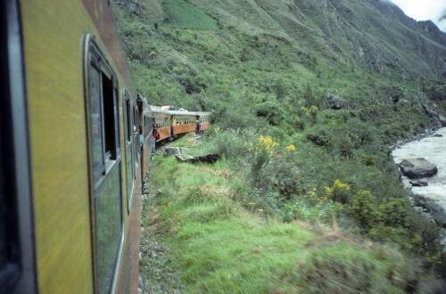 4671 hr RTW 31 Dec 90 Train to Aguas Calientes Peru
