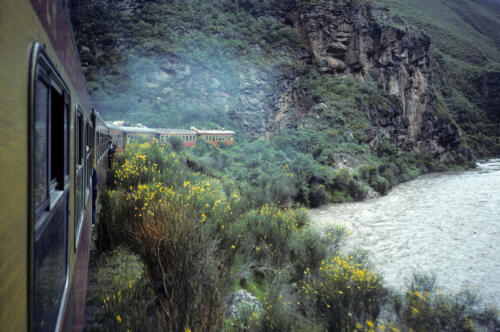 4673 hr RTW 31 Dec 90 Train to Aguas Calientes Peru