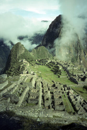 4682 hr RTW 1 Jan 91 Machu Picchu Peru