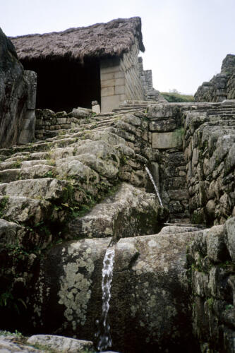 4692 hr RTW 1 Jan 91 Machu Picchu Peru