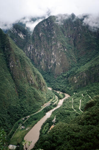 4693 hr RTW 1 Jan 91 Machu Picchu Peru