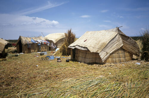 4711 hr RTW 4-5 Jan 1991 Puno and the Uros Islands Peru