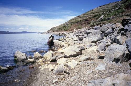 4735 hr RTW 6-8 Jan 1991 Isla Amantaní Titicaca Peru