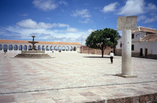 4772 hr RTW 18 Jan 1991 Sucre Bolivia