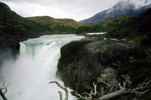 4994 hr RTW 20 Feb 1991 Torres del Paine Chile