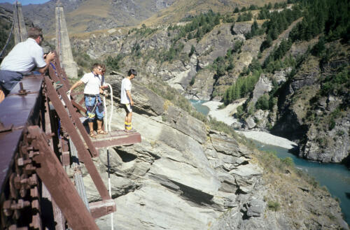 5075 hr RTW 11 Mar 1991 Awesome Foursome in Shotover Canyon NZ