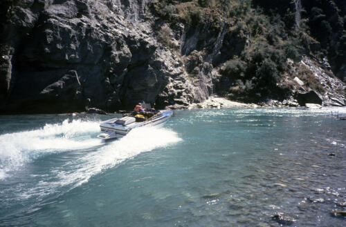 5088 hr RTW 11 Mar 1991 Awesome Foursome in Shotover Canyon NZ