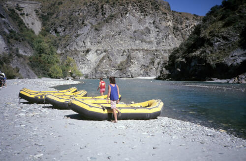 5097 hr RTW 11 Mar 1991 Awesome Foursome in Shotover Canyon NZ