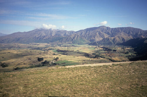 5098 hr RTW 12 Mar 1991 Paragliding near Queenstown NZ
