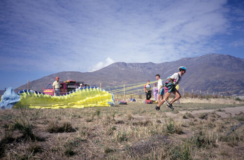 5105 hr RTW 12 Mar 1991 Paragliding near Queenstown NZ