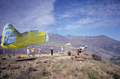 5106 hr RTW 12 Mar 1991 Paragliding near Queenstown NZ