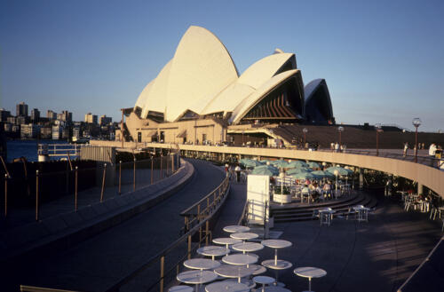 5181 hr RTW 20-26 Mar 1991 Sydney  Australia (1)