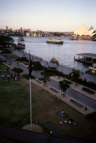 5185 hr RTW 20-26 Mar 1991 Sydney  Australia (1)