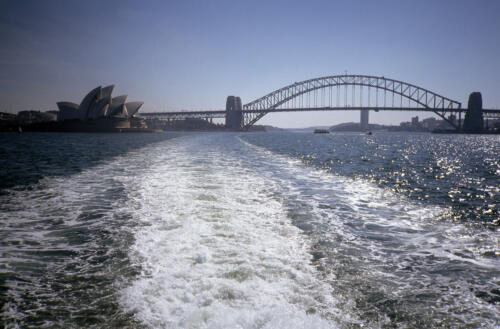 5194 hr RTW 20-26 Mar 1991 Sydney  Australia