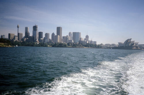 5196 hr RTW 20-26 Mar 1991 Sydney  Australia