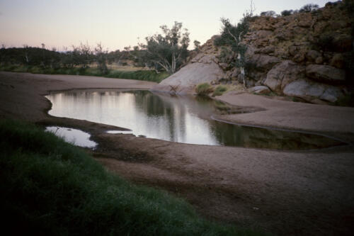 5216 hr RTW 10 Apr 1991 Alice Springs Australia