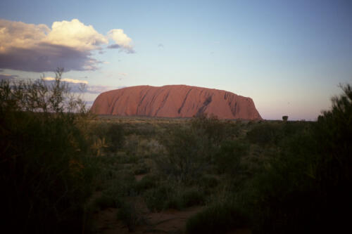 5226 hr RTW 11-12 Apr 1991 Ayers Rock (Uluru) Australia