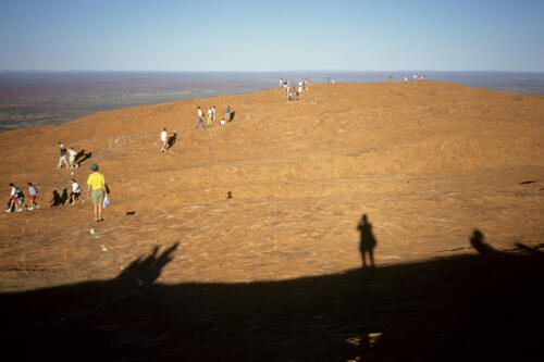 5230 hr RTW 11-12 Apr 1991 Ayers Rock (Uluru) Australia