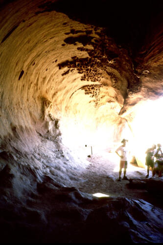 5238 hr RTW 11-12 Apr 1991 Ayers Rock (Uluru) Australia