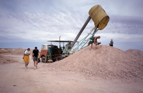 5242 hr RTW 13 Apr 1991 Coober Pedy Australia