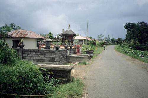 5275 hr RTW 20-24 Apr 1991 Bali Indonesia
