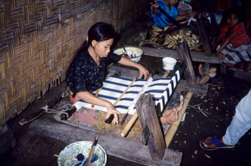 5302 hr RTW 25 Apr - 1 May 1991 Lombok Indonesia