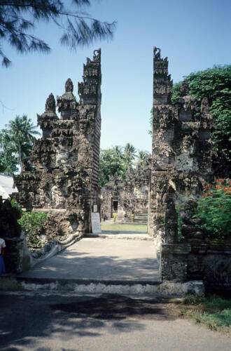 5323 hr RTW 8-10 May 1991 Bali Indonesia