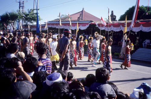5346 hr RTW 8-10 May 1991 Bali Indonesia