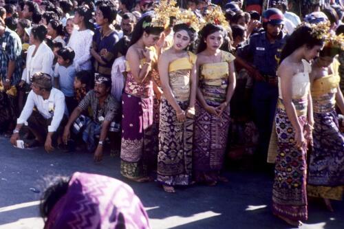 5347 hr RTW 8-10 May 1991 Bali Indonesia