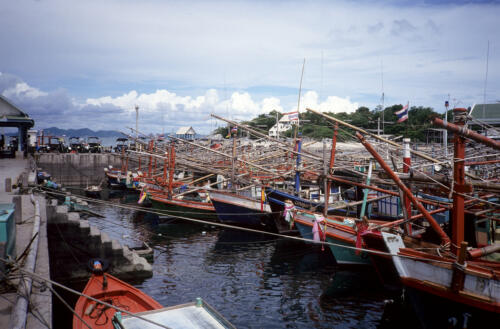 5432 hr RTW 5-7 Jun 1991 Koh Sichang Thailand