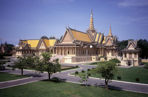 5539 hr RTW 18-21 Jun 1991 Phnom Penh Cambodia