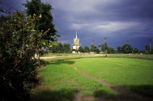 5547 hr RTW 18-21 Jun 1991 Phnom Penh Cambodia