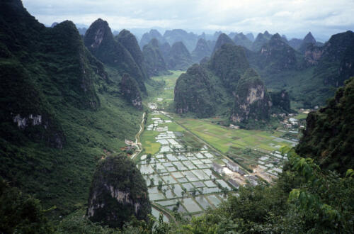 5644 hr RTW 12-17 Jul 1991 Yangshuo, Guilin, China