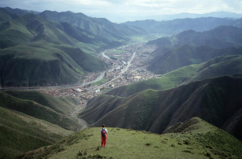 5720 hr RTW 22-29 Jul 1991 Xiahe, Gansu, China
