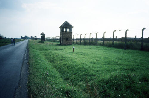 5898 hr RTW 25 Aug 1991 Auschwitz-Birkenau Poland